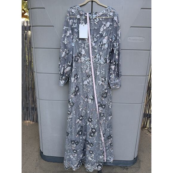 Mac Duggal Platinum Gray Sequin Floral Embroidered Long Sleeve Gown Sz 18 Formal - Picture 11 of 15